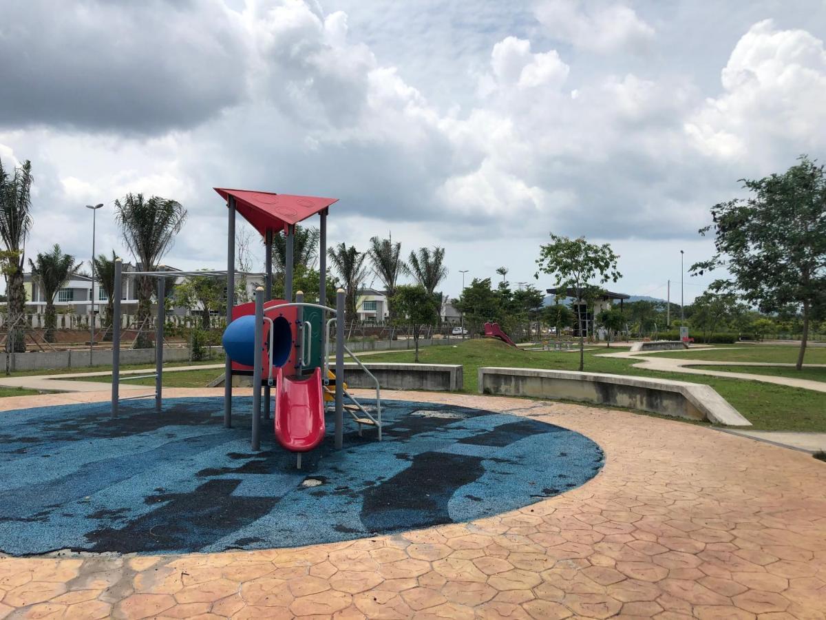 Evergreen 1 Homestay Kuantan Exterior photo